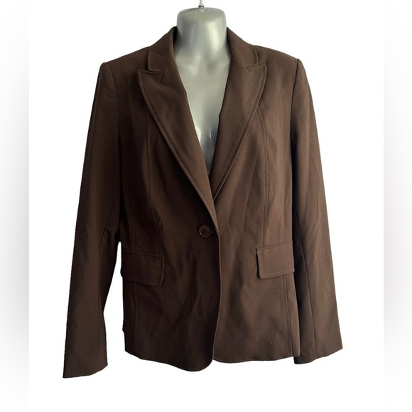 Raefella Brown Blazer • Size: 10 • Used - Picture 1 of 10